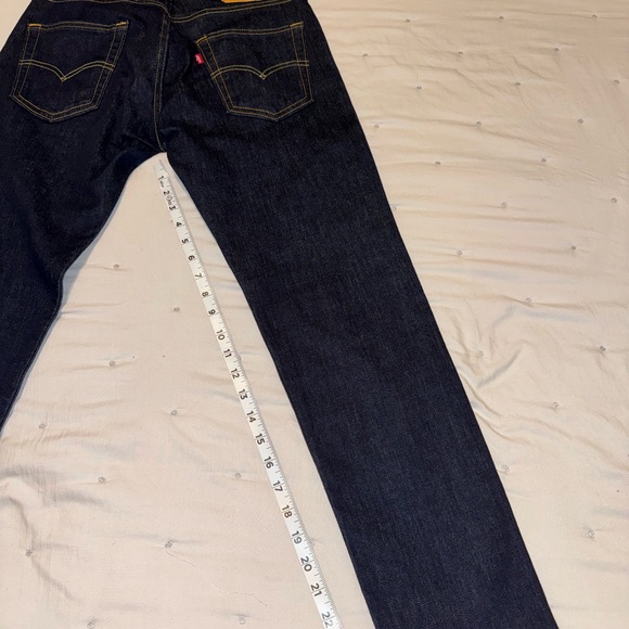 Levi’s Men's Classic Blue Jeans - Picture 4 of 8